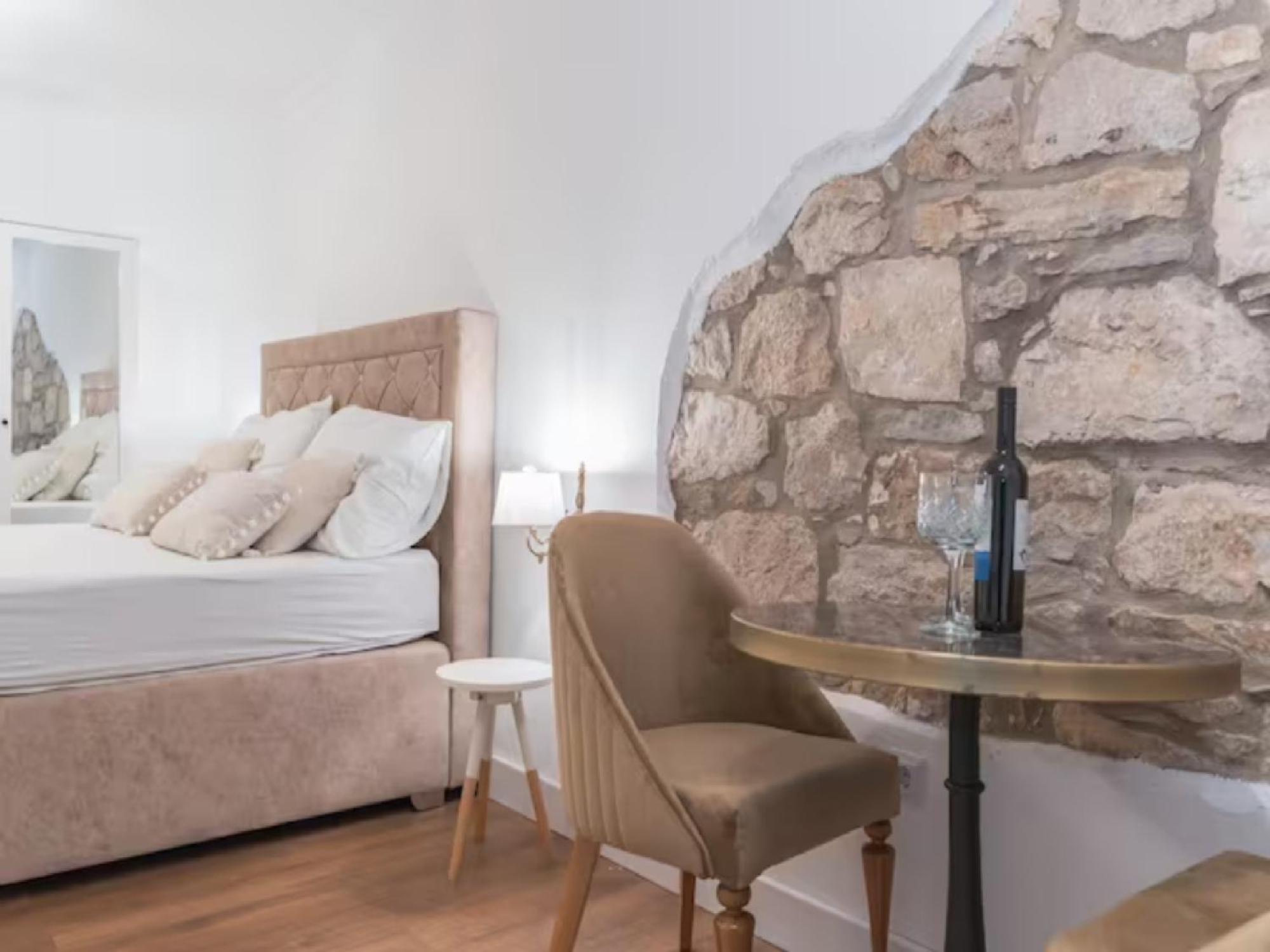 Apartman Art Center